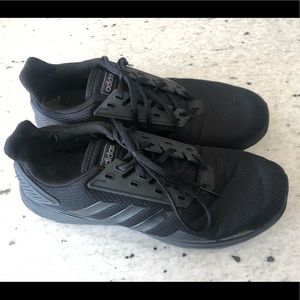 Adidas Men’s Tennis / Athletic Shoes - Black
